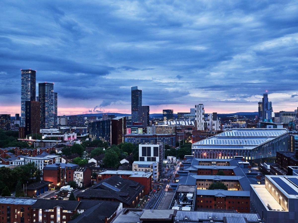 Hyatt House Manchester Aparthotel Exterior photo